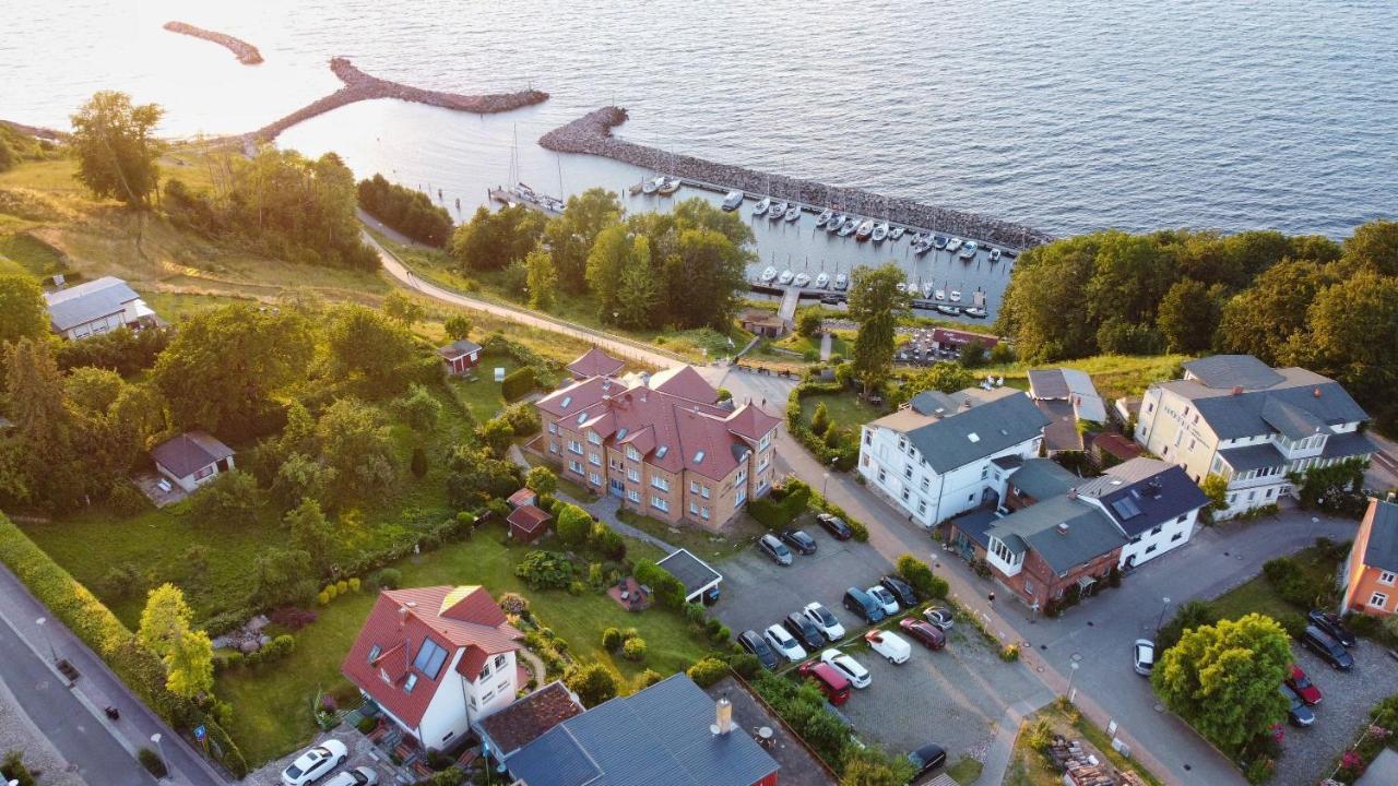 Ferienwohnung Mit Traumhaftem Meerblick - Haus Am Meer Fewo 02 Lohme Dış mekan fotoğraf