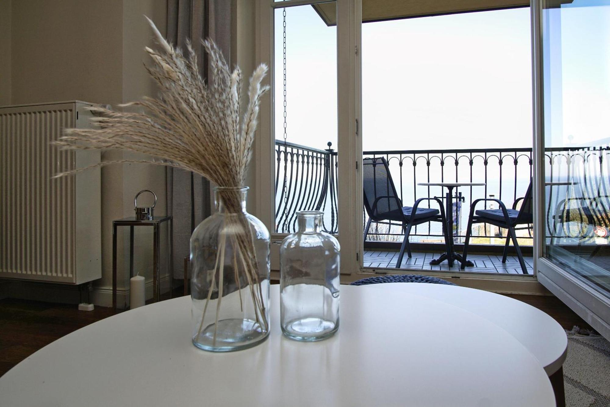 Ferienwohnung Mit Traumhaftem Meerblick - Haus Am Meer Fewo 02 Lohme Dış mekan fotoğraf